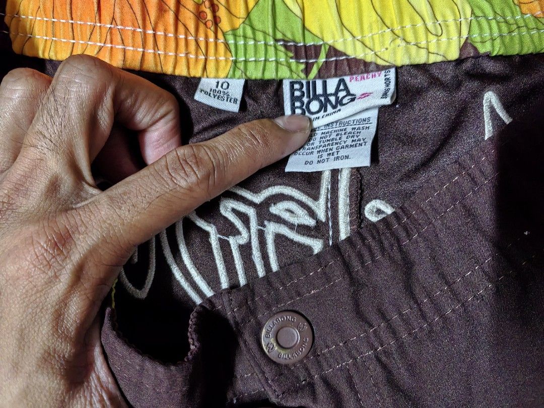 Billabong Boardshorts for Womens (Category: Other Bottoms) located in San Juan City. Submitted by reddvelasquez4298 (Listing ID 1463953133, Image 3). Description: Billabong Boardshorts for Womens Size 33 Waistline 11 Length No issues 600 pesos PM.