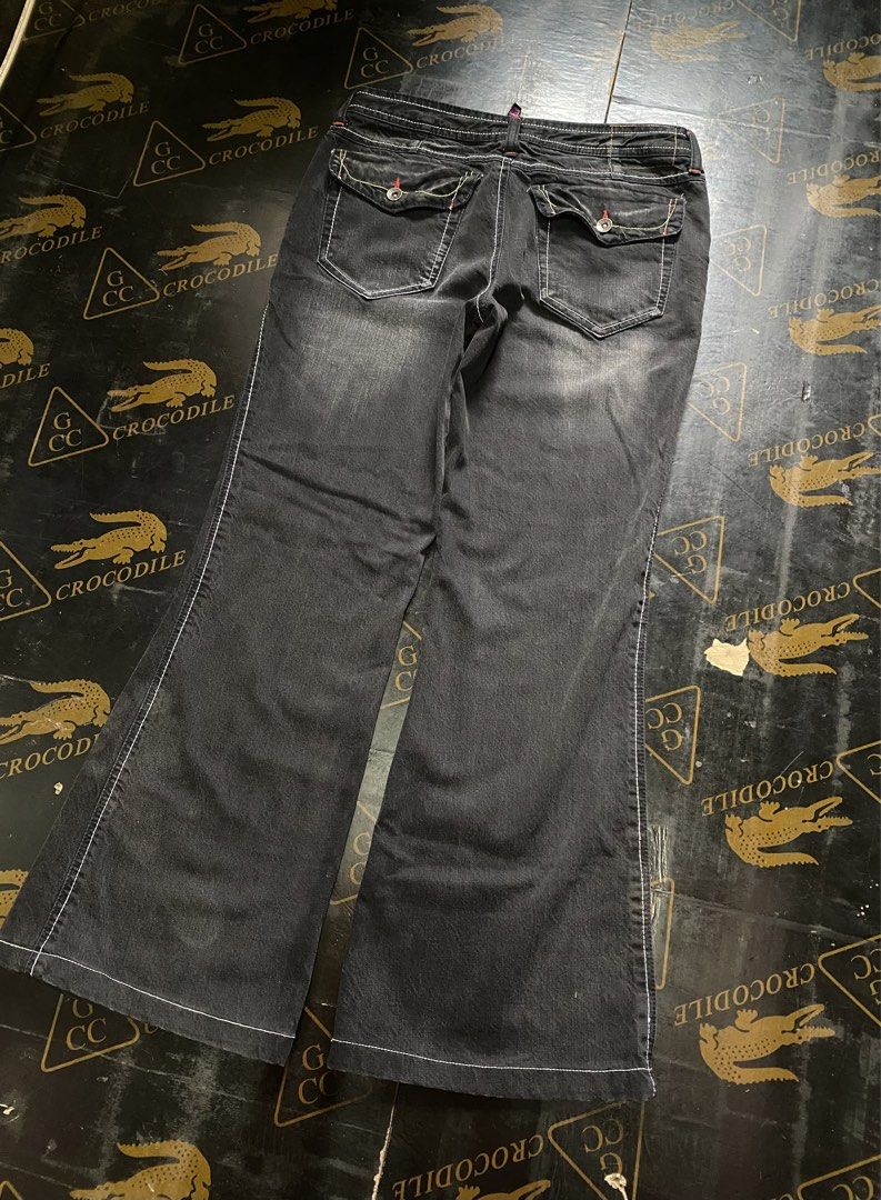 Black Washed Flared pants (Category: Jeans) located in Davao. Submitted by rovicbaguio8060 (Listing ID 1463994621, Image 3). Description: Good for mens also.