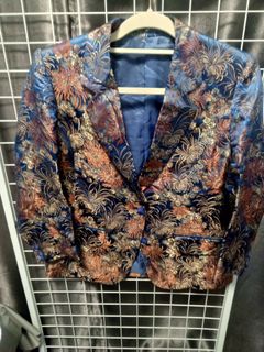 (Category: ) located in . Submitted by original_emo_shirt90s (Listing ID 1464015577, Image 1). Description: .