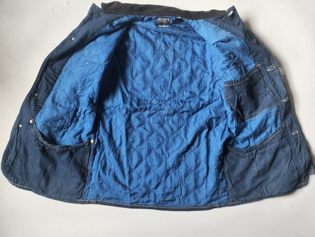 Blue Blue (Category: Coats, Jackets and Outerwear) located in Baguio. Submitted by dapper_deals (Listing ID 1463990644, Image 2). Description: Vintage BLUE BLUE Hollywood Ranch Market Coverall Denim Jacket, Chore Coat Jacket, Work Jacket, G-Jean, Corduroy Collar Condition: great Pit-pit: 22 Length: 30 Shoulder-shoulder: 18 Sleeves: 24.5 Mine:7500 Do message me for other details needed.