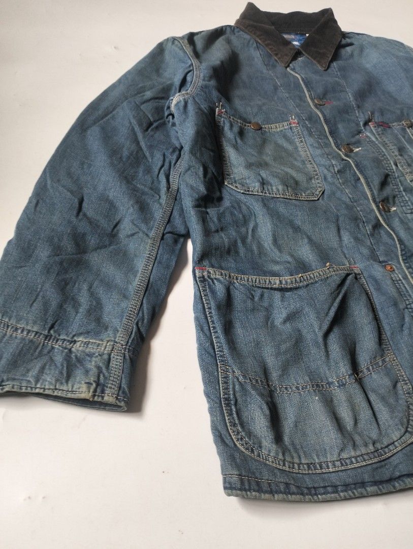 Blue Blue (Category: Coats, Jackets and Outerwear) located in Baguio. Submitted by dapper_deals (Listing ID 1463990644, Image 3). Description: Vintage BLUE BLUE Hollywood Ranch Market Coverall Denim Jacket, Chore Coat Jacket, Work Jacket, G-Jean, Corduroy Collar Condition: great Pit-pit: 22 Length: 30 Shoulder-shoulder: 18 Sleeves: 24.5 Mine:7500 Do message me for other details needed.