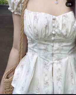 (Category: ) located in . Submitted by rewear_withlove (Listing ID 1463947499, Image 1). Description: .