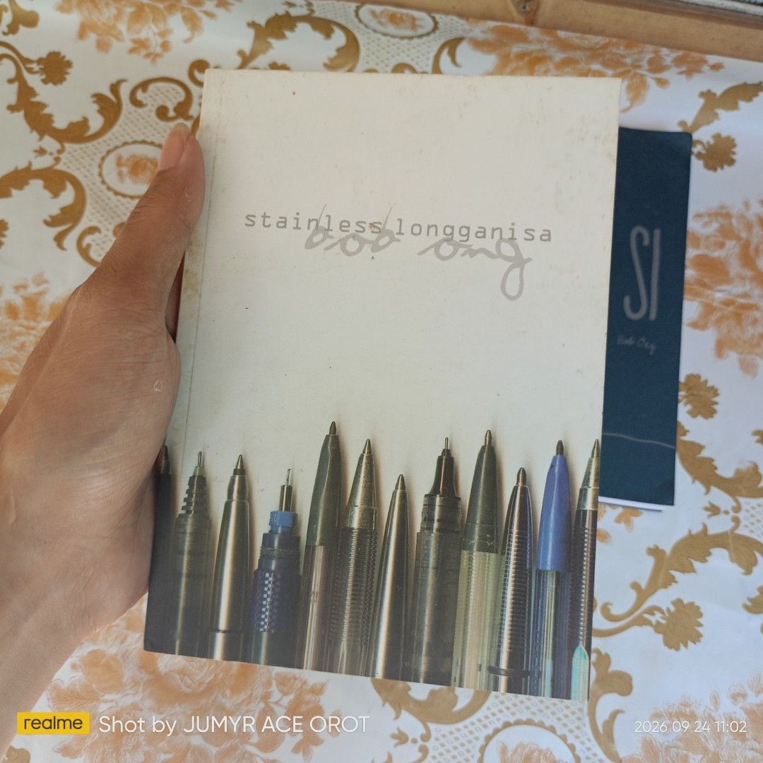 Bob Ong Bundle (Category: Storybooks) located in Polangui. Submitted by jumyrace2 (Listing ID 1463952973, Image 2). Description: Bob Ong 📚 Authentic Visprint 📖 Si - ₱300 📖 Mama Susan - ₱200 📖 Stainless Longanisa - ₱350 📚 Take All - ₱800 MOP: GCASH MOD: REGULAR J&T LOCATION:ALBAY.