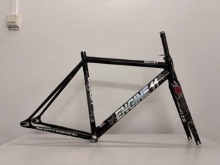 (Category: ) located in . Submitted by bikehorizon (Listing ID 1463945026, Image 1). Description: .