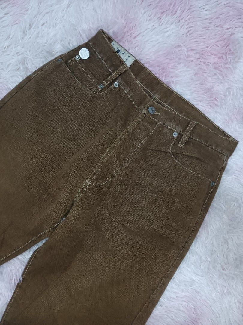 Brown RAYSSE Jeans (Category: Jeans) located in Jolo. Submitted by zah-zah (Listing ID 1464094173, Image 3). Description: - Brand: RAYSSE - Color: Brown - Fit: Classic Straight Leg - Closure: Button Fly - Pockets: Two front, two back - Details: Leather patch at back waistband, raw hem finish - Occasion: Ideal for everyday wear.