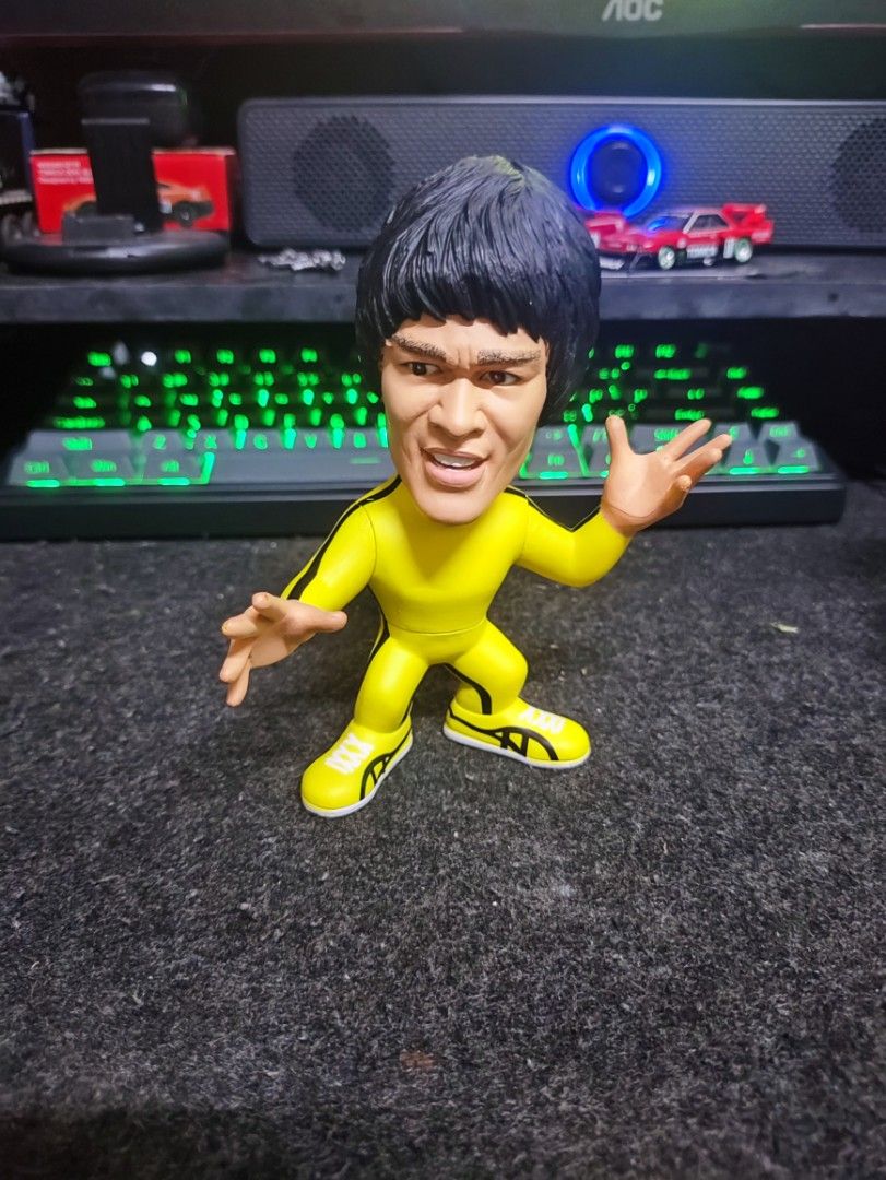 Bruce Lee Action Figure - Yellow Tracksuit (Category: Figurines & Statues) located in Caloocan City. Submitted by rhaine4153 (Listing ID 1464103527, Image 1). Description: For Collectors: Bruce Lee 5-inch Vinyl figure by Round 5. Limited Edition 1/500 Loose but Prestine Condition 2k each First to pay gets the item Manila loc Pickup or Lalamove only - Iconic Bruce Lee action figure - Available in classic yellow tracksuit - Also comes with a black 
