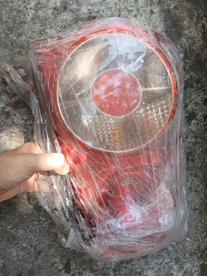 Bumper & Tail Light (Category: Body Parts and Accessories) located in Quezon City. Submitted by jsnfp (Listing ID 1463956322, Image 3). Description: Kia Picanto 2004-2011 / Chevrolet Spark 1000 bumper issue may gasgas 1500 tail light brandnew Quezon City.