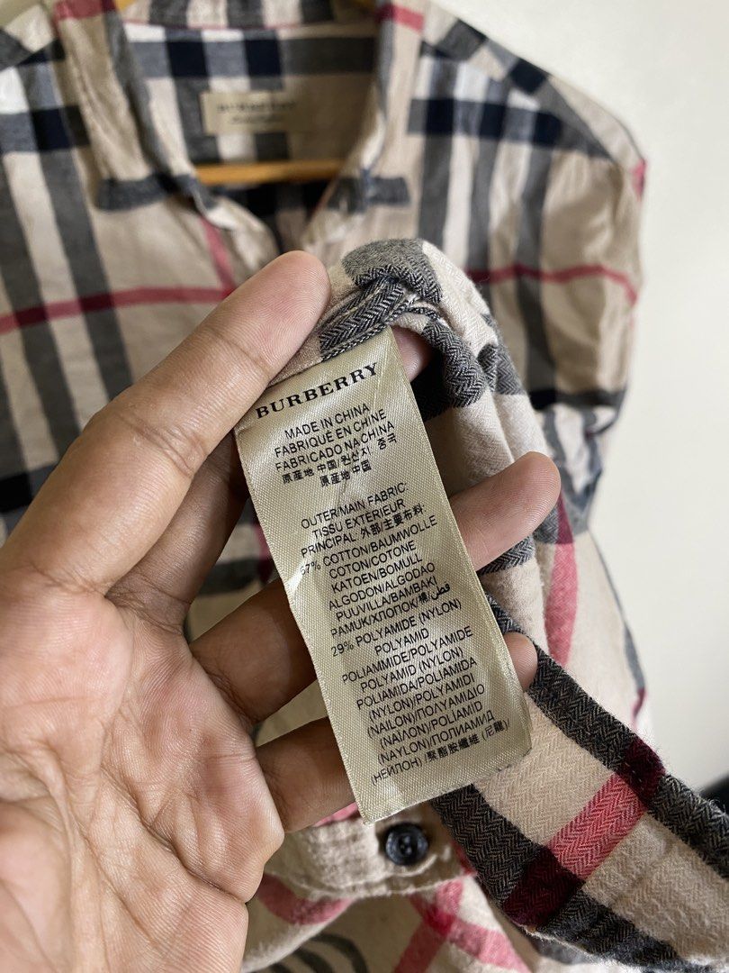 Burberry (Category: Tshirts & Polo Shirts ) located in Cebu City. Submitted by cjakosalem02 (Listing ID 1464118874, Image 3). Description: .