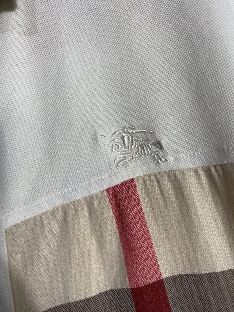 Burberry Brit Longsleeves (Category: Tshirts & Polo Shirts ) located in Tabaco. Submitted by hidden_gem.2 (Listing ID 1463965193, Image 2). Description: Large on tag Need wash only.