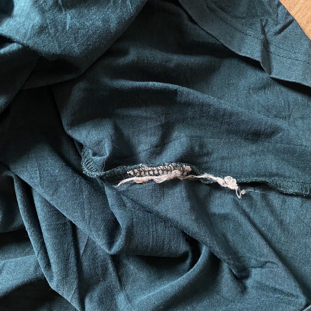 Burberry brit shirt (Category: Tshirts & Polo Shirts ) located in Paete. Submitted by fat.archives (Listing ID 1464085011, Image 3). Description: Dimes Bust 19 Length 25 +sf.