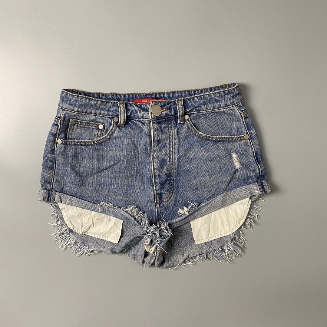 CAFFEINE 🌸 | Blue Distressed Cut-Off Shorts (Category: Shorts) located in Bulacan. Submitted by orc.ph (Listing ID 1464034189, Image 1). Description: CAFFEINE 🌸 | Blue Distressed Cut-Off Shorts Material Used: 100% Cotton -Blue - Casual -Streetwear -Short -High Rise -Multi-Pocket Layer -Hidden Button-Fly Closure -Curved Tulip-Cut Leg Opening ‎-Size: XS ‎-Waistline: 28” ‎-Length: 14” ‎Pristine Condition. No Visible Flaws ‎ ISSUE: NONE ‎ ‎⚠️Note: 