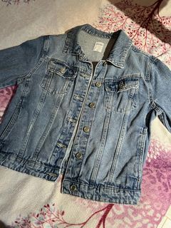(Category: ) located in . Submitted by nissi.b (Listing ID 1463991315, Image 1). Description: .