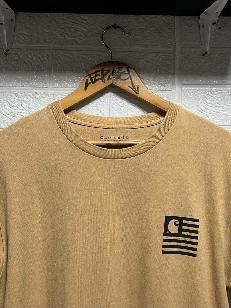 Carhartt (Category: Tshirts & Polo Shirts ) located in Danao, Cebu. Submitted by 6000thrifts.ph (Listing ID 1463982143, Image 3). Description: Pm for the price 📥 Carhartt Fade State Shirt 💥 Size Small 27/20 Excellent Condition Color rate 9.5/10 Cloth rate 9.5/10 No issue.