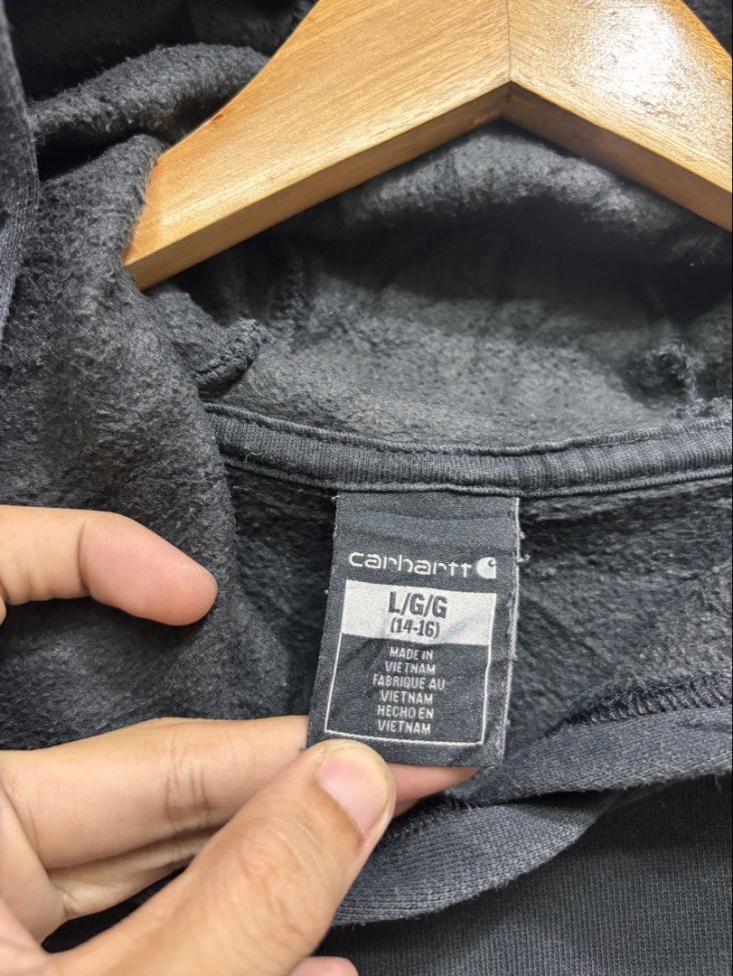 CARHARTT HOODIE JACKET (Category: Coats, Jackets and Outerwear) located in Quezon City. Submitted by xoxochiq (Listing ID 1464073096, Image 3). Description: CARHARTT HOODIE JACKET Medium Length - 25 Width - 19 10/10 color rate Excellent Condition 850 only pm me!.