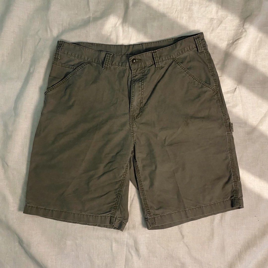 Carpenter jorts (Category: Shorts) located in Digos. Submitted by thriftnigoy (Listing ID 1464014328, Image 2). Description: Fadedglory carpenter jorts Pm📥 Dimes: inches 34/36 waist: 22 length: 15 tigh: 13 leg open: - Excellent condition - color rate 9.8 - minor scratch.