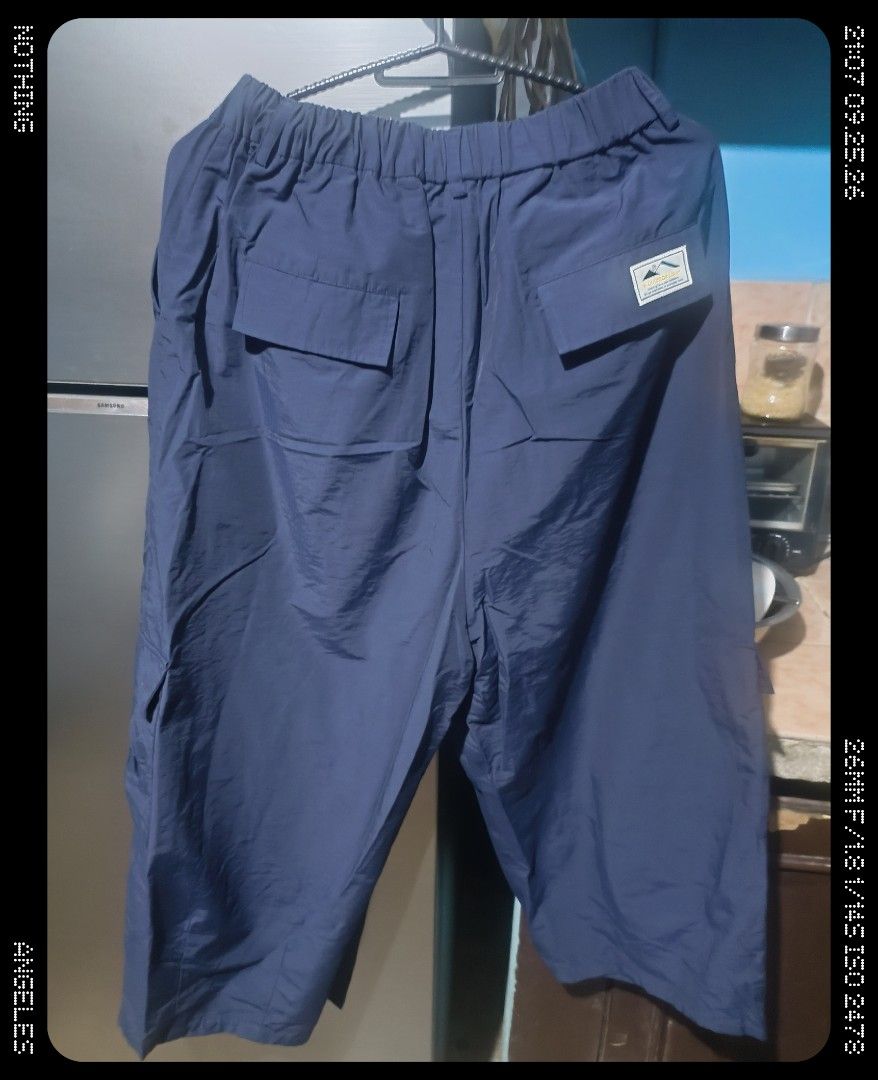 CATALOG wide trouser (Category: Trousers) located in Angeles City. Submitted by decluttering129 (Listing ID 1464137359, Image 2). Description: CATALOG wide trouser navy blue size small waist up to 32 gcash mop jnt delivery.