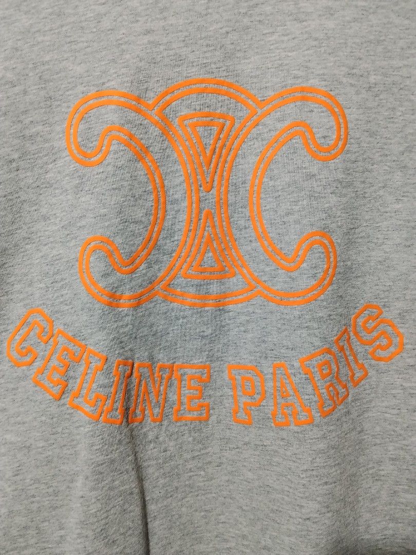 CELINE PARIS SHIRT (Category: Activewear) located in Kalibo. Submitted by ionsthrift (Listing ID 1464106080, Image 3). Description: 📌Ugaliing mag basa palagi, pra iwas tanong o aberya. 📌Wag na mag offer kng hndi nman kayang panindigan or bibilhin. Dahil once na nag offer ka dpat sure ka. 📌Please, manage your expectation nlng, halos lahat po ng items ay galing ukay, denedeclare ko nman pag my issue, pro pasensya na pag meron akong di napansin, 