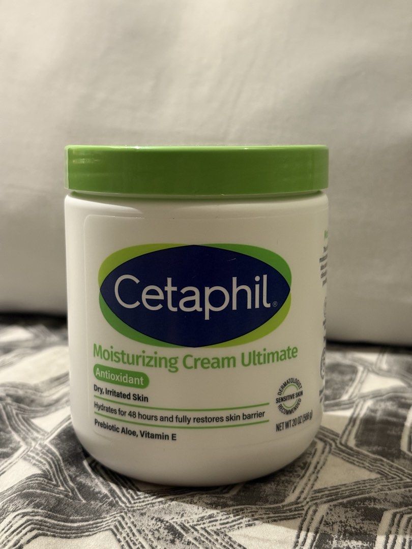 Cetaphil Moisturizing Cream Ultimate Antioxidant 20oz (Category: Face Care) located in Valenzuela. Submitted by hachy.latte07 (Listing ID 1464049411, Image 1). Description: - Cetaphil Moisturizing Cream - 20oz tub - Provides 48 hours of hydration - Fully restores and strengthens the skin barrier - Enriched with Prebiotic Aloe and Vitamin E - Dermatologist recommended for sensitive skin.