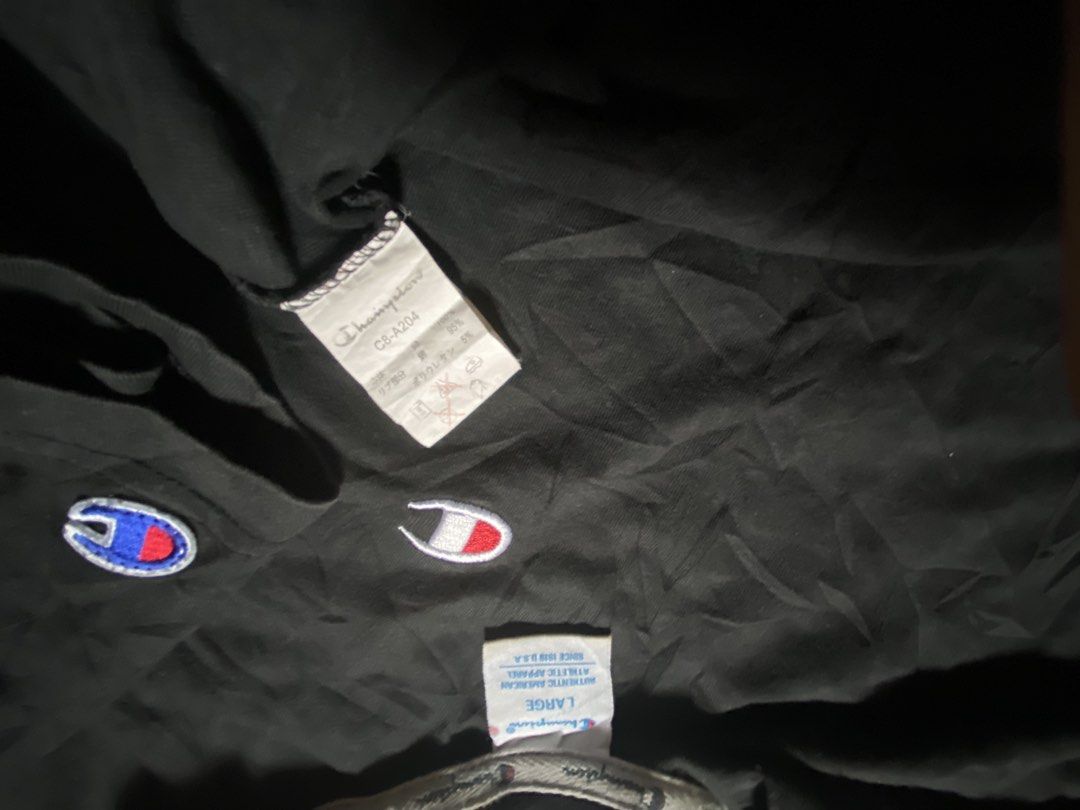 CHAMPION Small C Logo Embroidered Tee Black L Authentic (Category: Tshirts & Polo Shirts ) located in Manila. Submitted by jayve_montecillo (Listing ID 1464108416, Image 2). Description: CHAMPION Small C Logo Embroidered Tshirt • Brand: CHAMPION - Authentic • Size: LARGE on tag • Color: Black • Condition: 8.5/10 - Clean. Embroidered logos goods pa, no crack, no fading • Details: 95% Cotton 5% Poly, Crew neck, Small embroidered C logo sa left ches