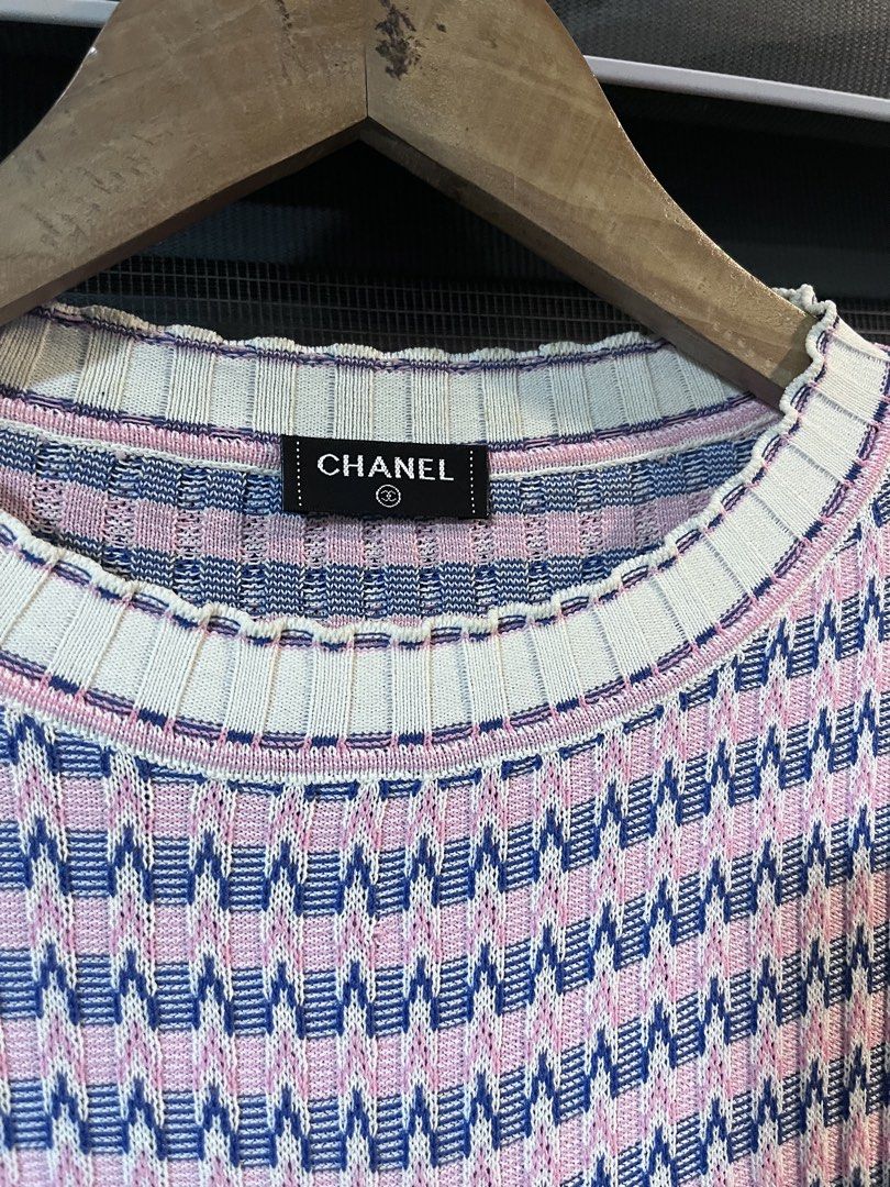 Chanel (Category: Activewear) located in Dagupan City. Submitted by calmocean-f675cc (Listing ID 1464074498, Image 3). Description: Chanel Knitted Excellent Size medium Cut wash tag 650 add sf .