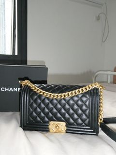 (Category: ) located in . Submitted by shopwithfrance (Listing ID 1464106195, Image 1). Description: .