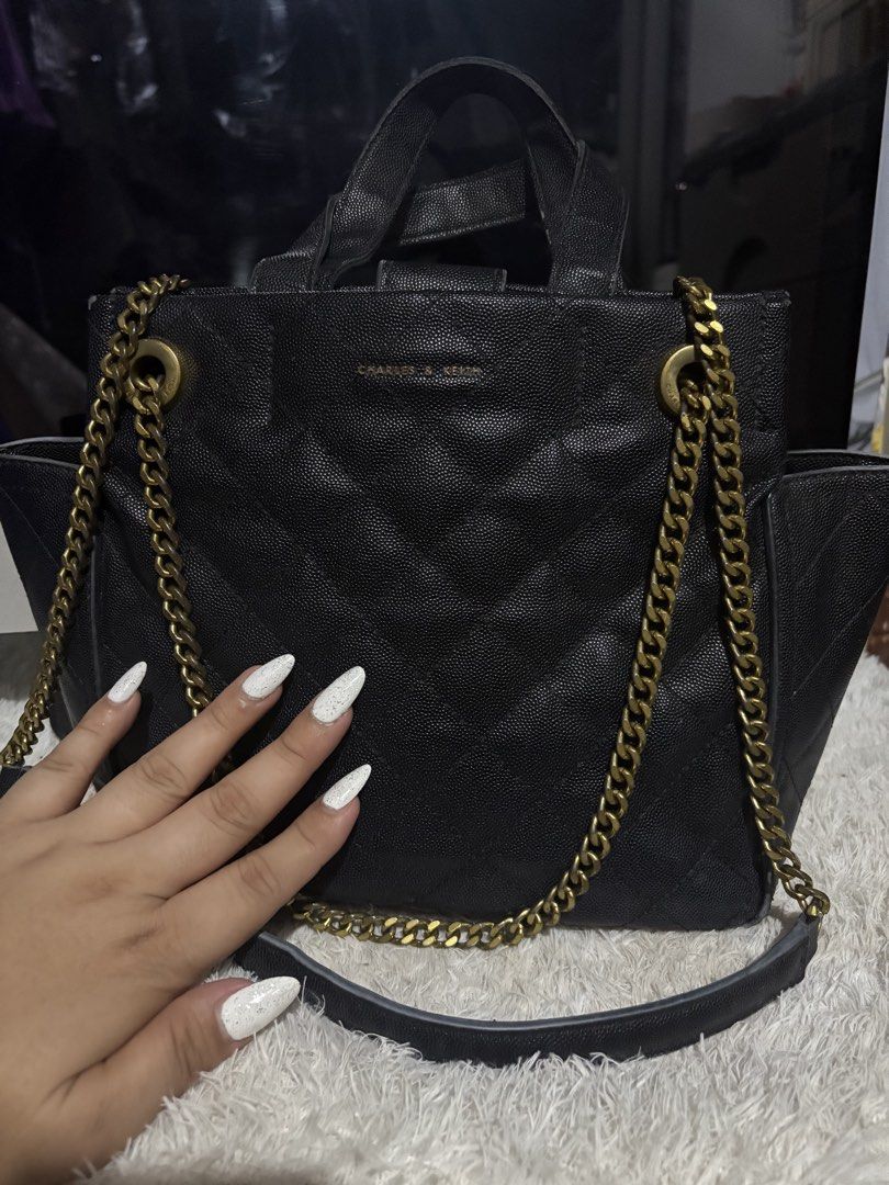 Charles and keith bag coded (Category: Cross-body Bags) located in Davao. Submitted by emmanuelchuamellorin23 (Listing ID 1464027934, Image 3). Description: Charles and keith bag coded. Makapal..
