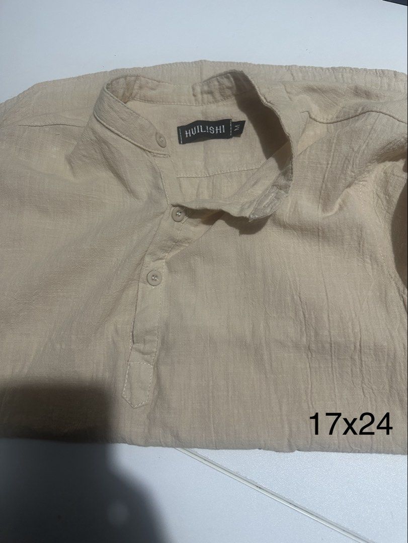 Chinese Collar Beach Polo (Category: Tshirts & Polo Shirts ) located in Manila. Submitted by got_loots (Listing ID 1464016962, Image 2). Description: WTS❗️❗️❗️ Chinese Collar Polo In Good Condition Dimes:17x24 ₱200 Only .
