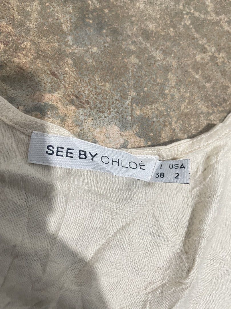 Chloe sleeveless (Category: Sleeveless) located in Davao. Submitted by mj_designervintagecurator (Listing ID 1464047425, Image 3). Description: 📌In good condition 📌best fit small to med 📌shoulder 10.5/ bust 32 - armhole 16- length 23 inches.