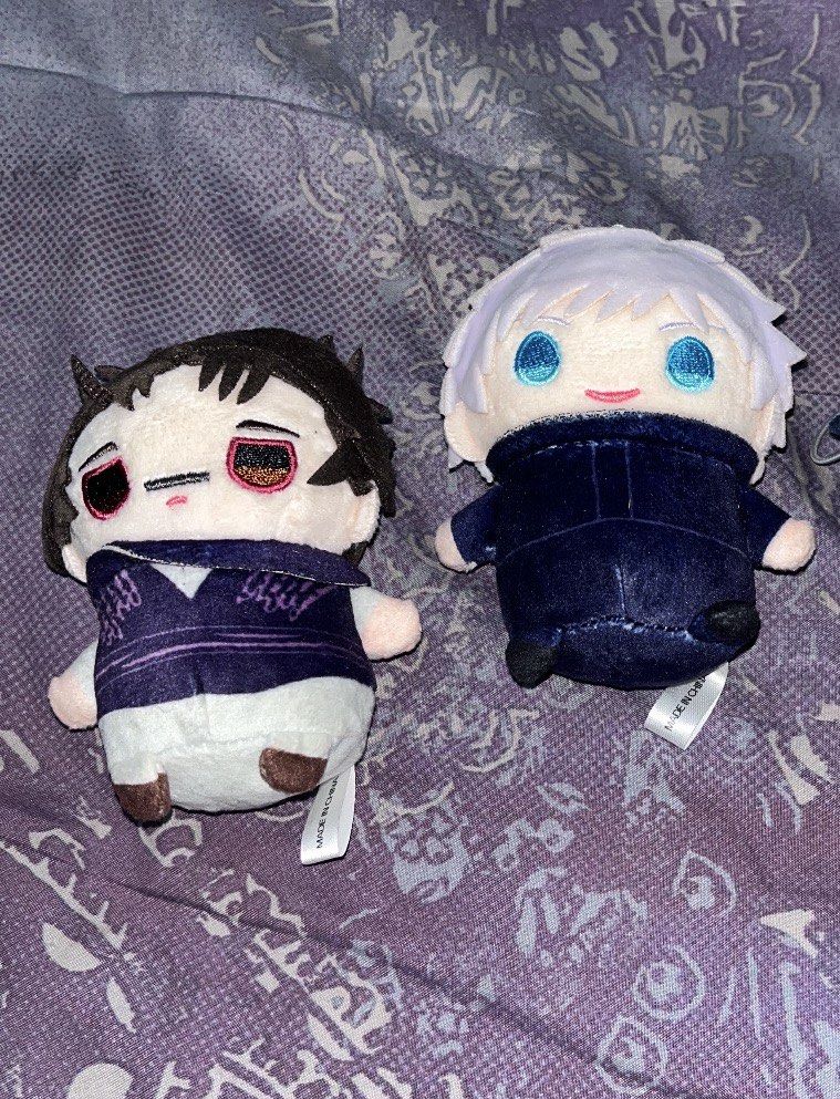 Gojo Mamemeito (Category: Plushies & Soft Toys) located in San Pedro. Submitted by ninicoshop (Listing ID 1463956189, Image 1). Description: CHOSO SOLD Gojo Mamemeito Still Avail pm me for more deets.