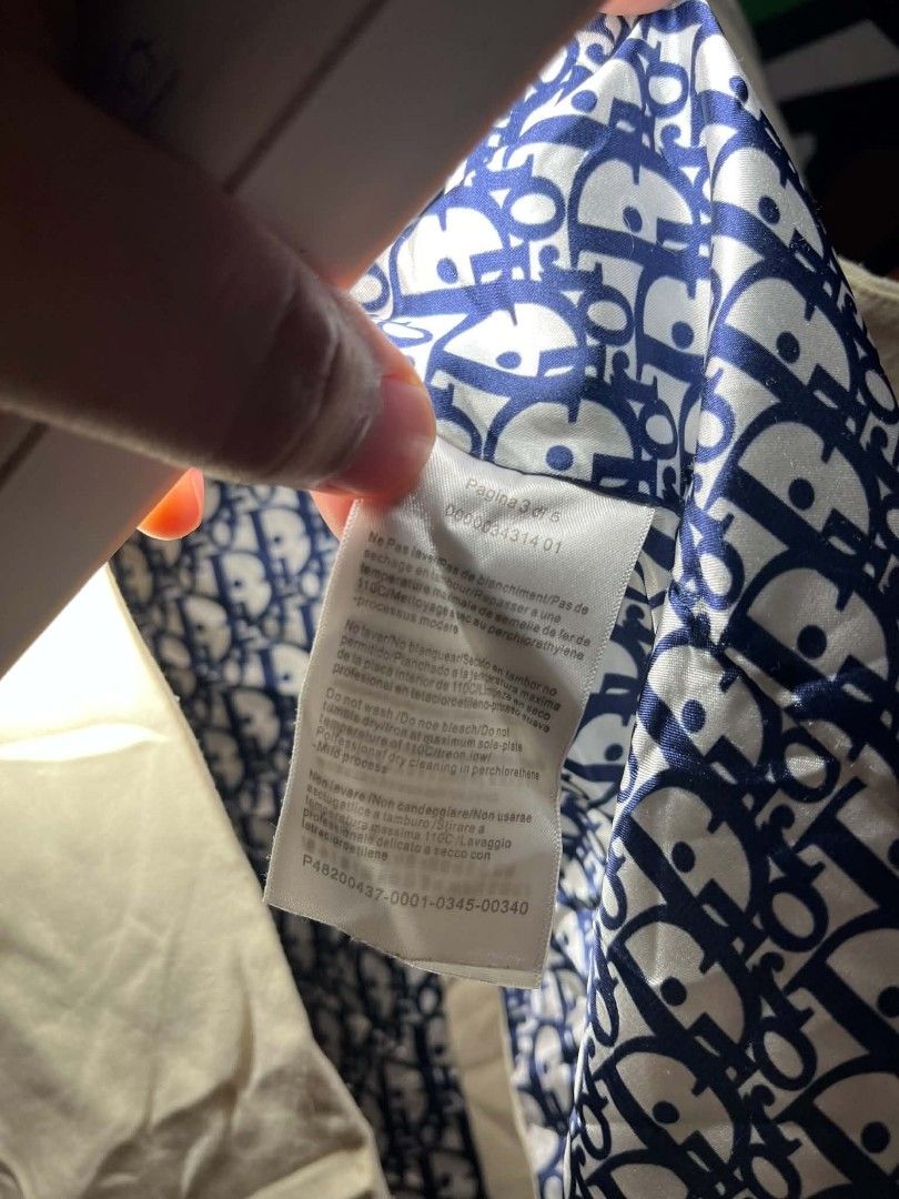 Christian Dior (Category: Coats, Jackets and Outerwear) located in Taguig. Submitted by bimbyanche19839 (Listing ID 1464022926, Image 3). Description: Christian Dior Coat Size Medium Width 19 Length 26 Color rate 9.5/10 Good Condition Complete tags Issue: Washable Stain, Need wash only. 🏷️ 700php plus ship.