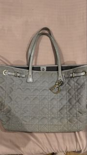 (Category: ) located in . Submitted by buys.korean (Listing ID 1464046989, Image 1). Description: .