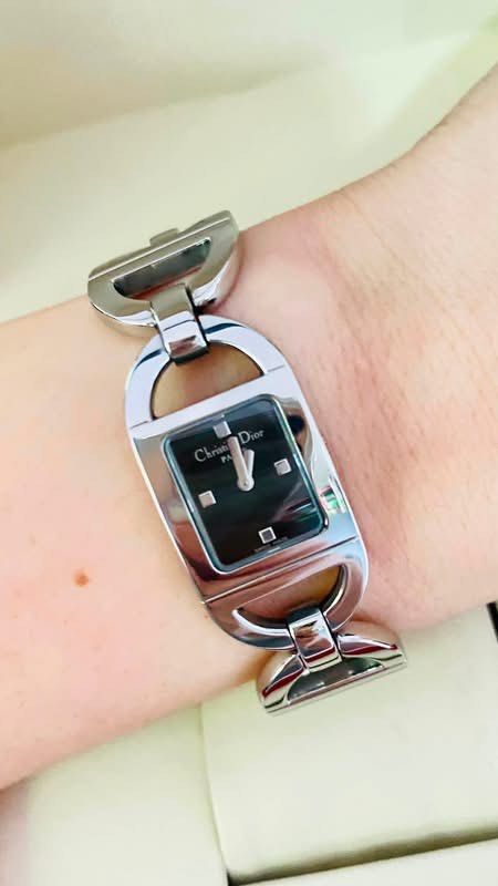 Christian Dior Watch (Category: Women's Watches) located in Manila. Submitted by annafinds (Listing ID 1464066959, Image 1). Description: ₱12,800 Auth Christian Dior Watch for Ladie’s -Black Dial -Sapphire Glass -Swiss Made -Stainless Steel -Quartz Movement -Small to Large Wrist Size -With Provided Box -In Excellent Condition 📌Disclaimer:📌 I Claim to be a Legit Watch Reseller. All Products, Names, Brands, and Logos are owned by their respective