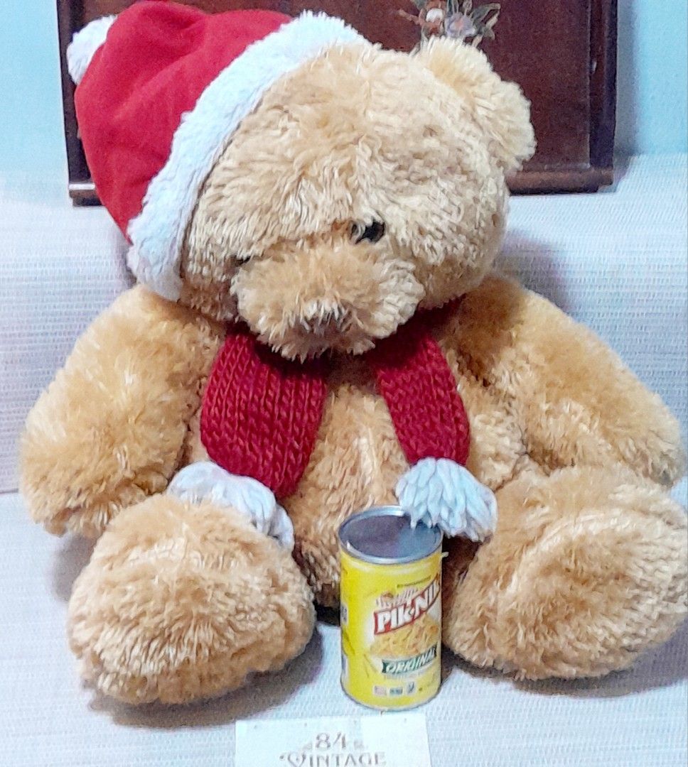 Christmas Teddy Bear (Category: Infant Playtime) located in Las Pinas. Submitted by 84vintage (Listing ID 1463969060, Image 1). Description: As Is Where Is Only. Actual photos posted. Please examine them carefully as they are part of the description. --📌 MUST READ Before Dealing with us 📌-- ⚠️Price is posted. No lowballs please. ⚠️Vintage items are only sold As Is Where Is. If you want new items without any flaws, you can buy at the mall. Pleas