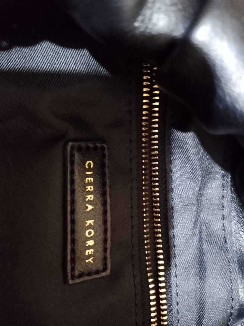Cierra Korey (Category: Luxury Bags & Wallets) located in Caloocan City. Submitted by ahyie21 (Listing ID 1464023879, Image 2). Description: Cierra Korey brand bag — specifically a quilted hobo / soft shoulder bag with a chain strap, often called a "cloud bag" or "ruched diamond-quilted tote" style..