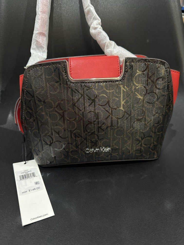 CK Shoulder bag (Category: Shoulder Bags) located in Manila. Submitted by krystalchewey_ (Listing ID 1463981753, Image 1). Description: Bnew Actual Photo Posted 1850 php CK .