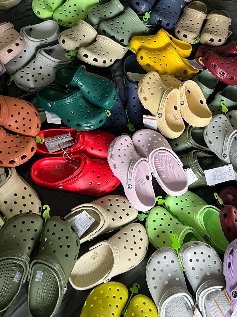 Classic Crocs (Category: Slippers & Slides) located in Rizal. Submitted by batsarjay (Listing ID 1464103584, Image 1). Description: -Classic Crocs comfort and style - Ideal for gym, or everyday wear - Stylish streetwear fashion - Includes Individual plastic, tags, hanger and Eco bag - Available in multiple colors & sizes Available Size Womens 6 to Mens 11.