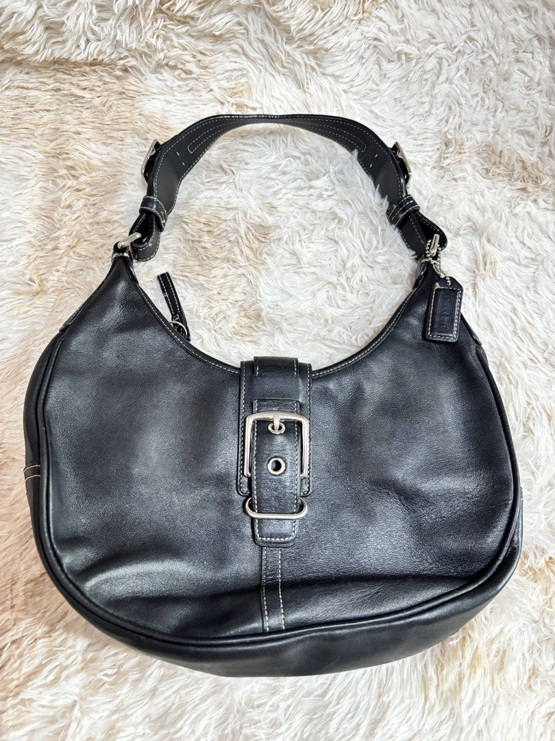 Coach Hampton Soho Leather Bag (Category: Luxury Bags & Wallets) located in Baguio. Submitted by donafaye (Listing ID 1464023935, Image 2). Description: Coach Hampton Soho Leather Bag In excellent condition Preloved from Sokor .
