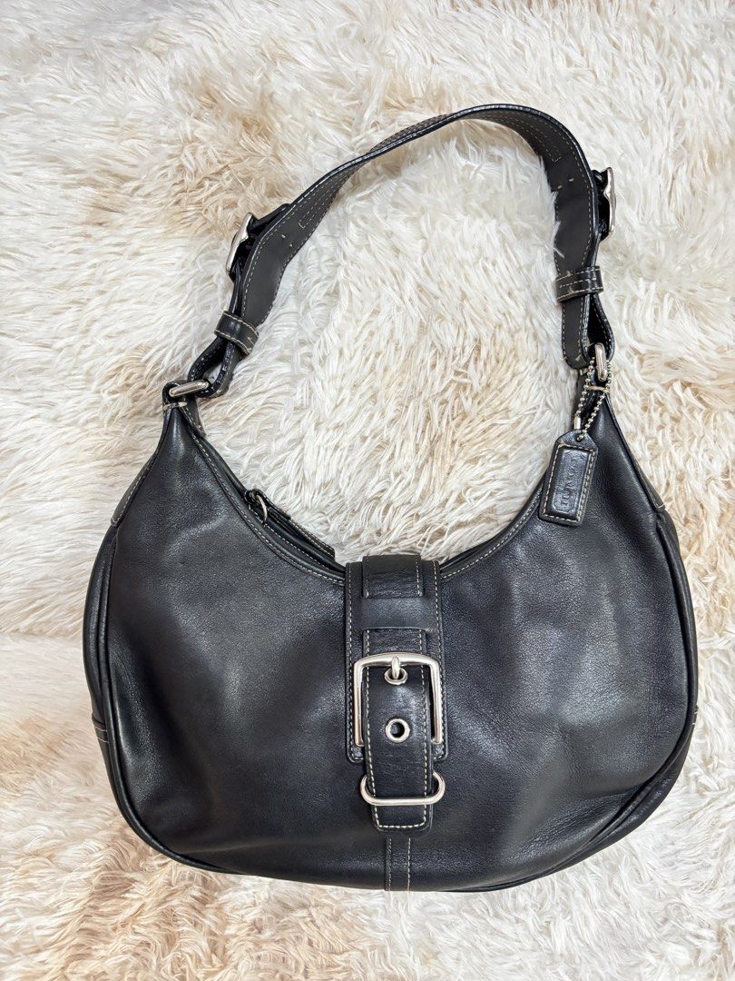 Coach Hampton Soho Leather Bag (Category: Luxury Bags & Wallets) located in Baguio. Submitted by donafaye (Listing ID 1464023935, Image 1). Description: Coach Hampton Soho Leather Bag In excellent condition Preloved from Sokor .