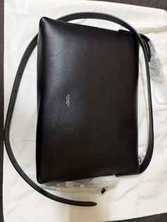 （分類：）位於 。 由 keenfox.11e331 提交（商品編號 1464040440，圖片 1）。簡介： 。