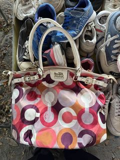 (Category: ) located in . Submitted by rapthrifts (Listing ID 1463946676, Image 1). Description: .