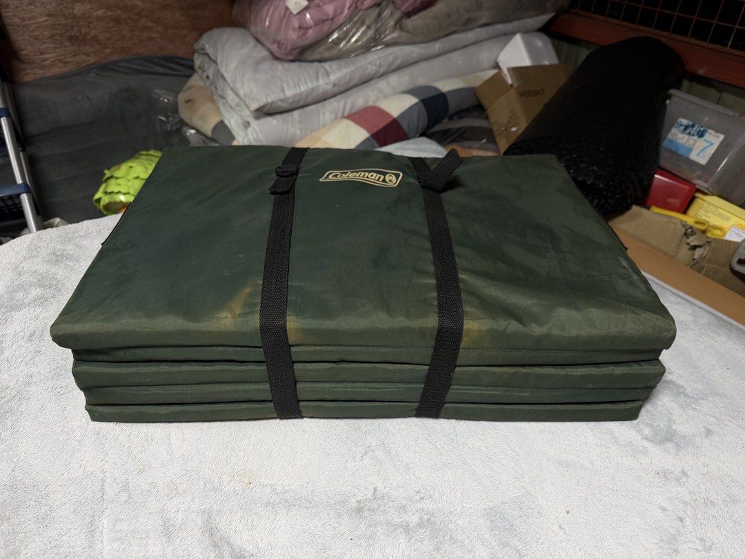 COLEMAN PORTABLE MAT (Category: Outdoor Furniture) located in Sablan. Submitted by gongonshelley12 (Listing ID 1464049824, Image 2). Description: COLEMAN MAT 200cm X 60cm X 2cm PORTABLE; maganda baunin eto sa mga camping GOODS NA GOODS PO ETO.