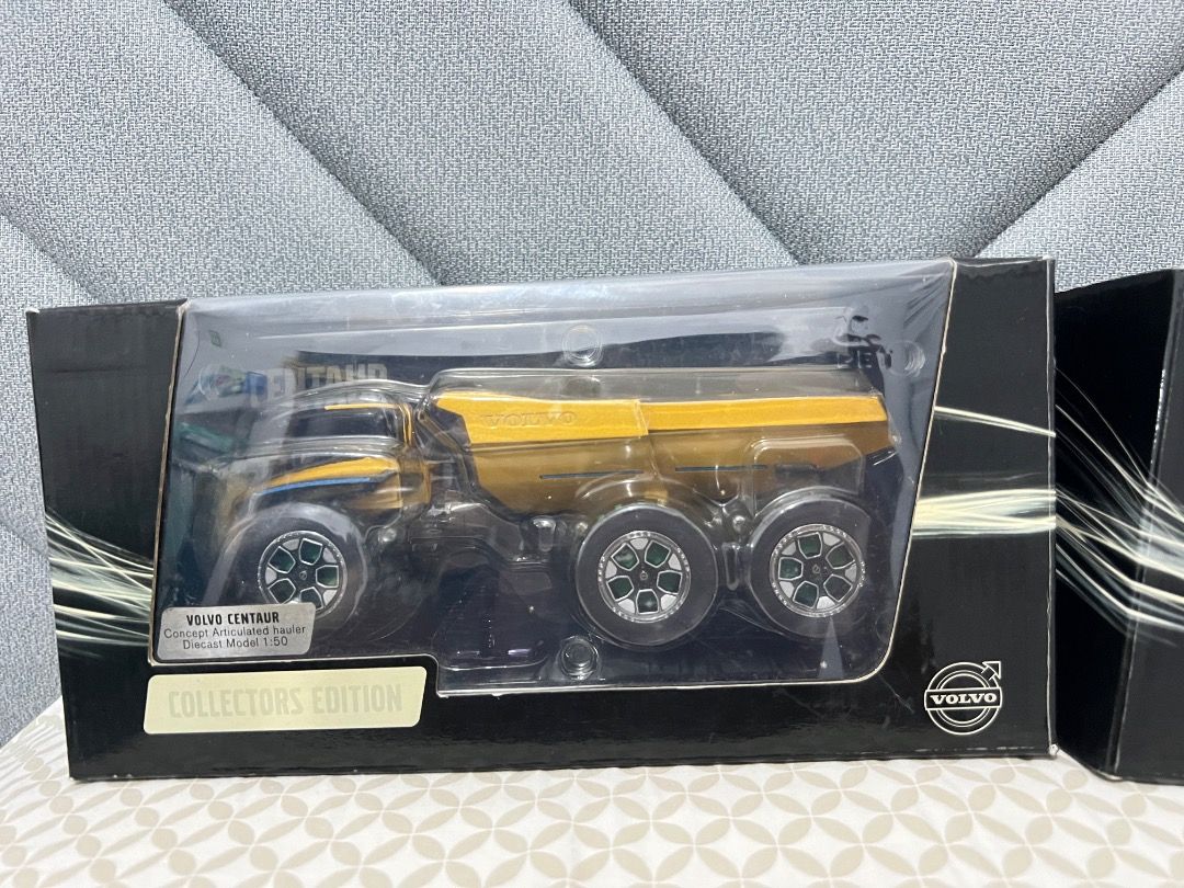 COLLECTORS EDITION (Category: Character Goods) located in Caloocan City. Submitted by epicdeer.c2c895 (Listing ID 1463988023, Image 2). Description: .