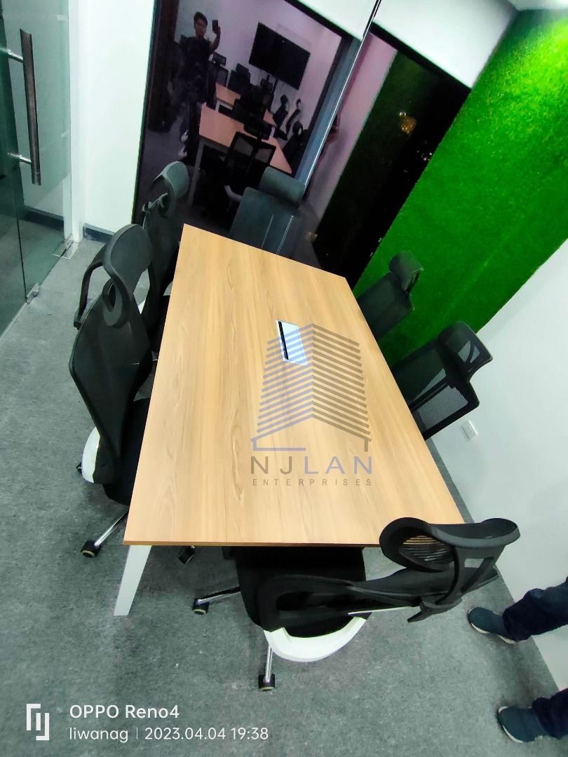 CONFERENCE TABLE (Category: Office Furniture & Fixtures) located in Caloocan City. Submitted by boldwind_7b70cf (Listing ID 1463947530, Image 1). Description: LAMINATED TOP METAL LEGS.