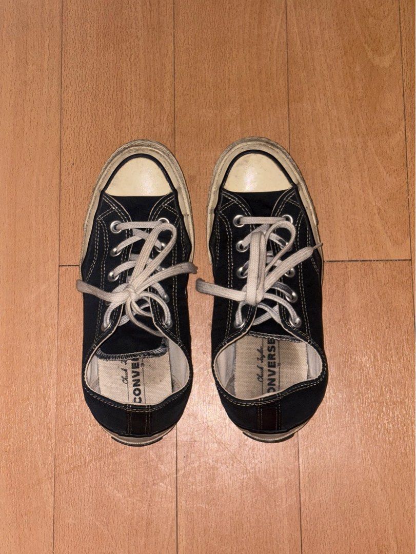 converse lowtop chuck taylor (Category: Sneakers) located in Batangas. Submitted by miuparfait (Listing ID 1464035993, Image 1). Description: heavily used as you can see from the photos! condition: 6/10 (i like my shoes worn out that’s why i never clean it, but ofc i will wipe it before shipping) i used this shoes as slip-ons that’s why it looks big and wide, but it doesn’t affect how you wear the shoes :) size: uk 4 / us 6 mop: gotyme mod: jnt .