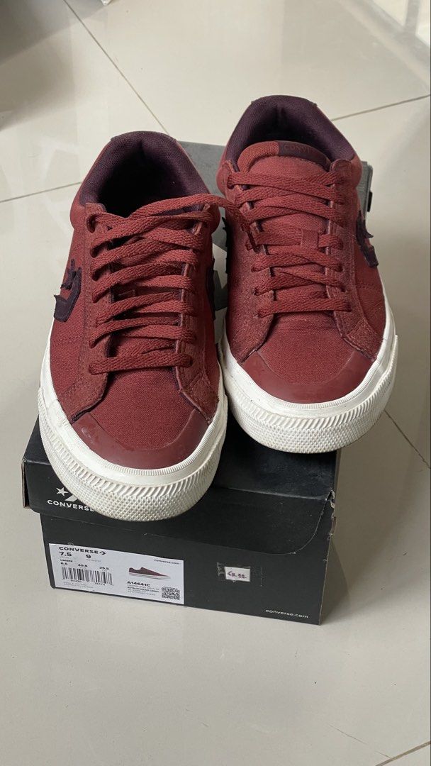 Converse red apple/black currant (Category: Casual Shoes) located in Manila. Submitted by andaluzild (Listing ID 1464040159, Image 3). Description: Tatlong beses lang nagamit (christmas party) naka tambak na.