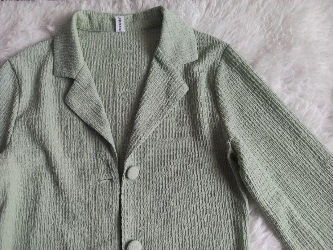 Coords Blazer and Shorts Sage Green (Category: Sets or Coordinates) located in Cavite. Submitted by myprelovedstars (Listing ID 1464045793, Image 3). Description: Sage Green.