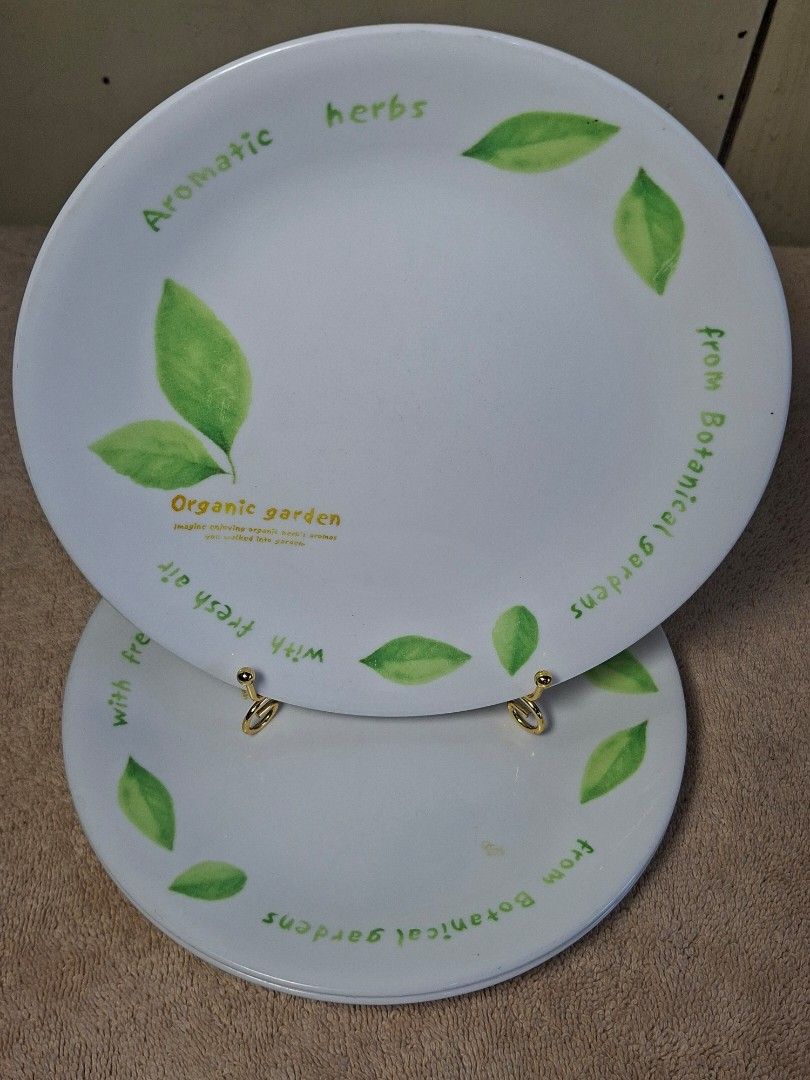 Corelle Organic Garden Plate 21cm (Category: Dinnerware & Cutlery) located in Consolacion. Submitted by luxekerei (Listing ID 1463951505, Image 2). Description: .