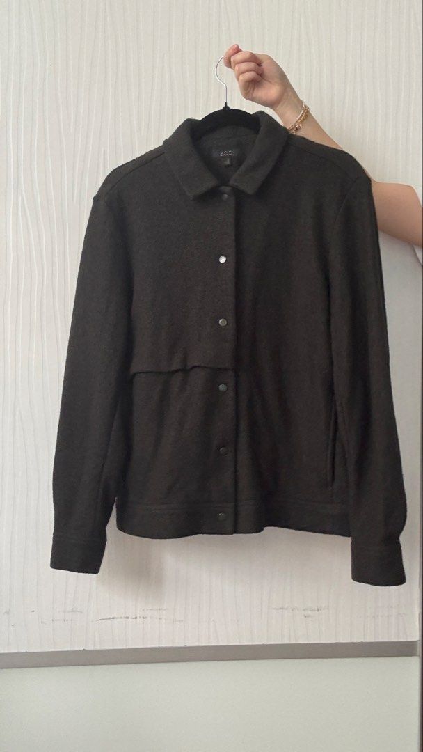 Cos Wool Jacket (Category: Coats, Jackets and Outerwear) located in Quezon City. Submitted by shoppingcl (Listing ID 1463950123, Image 2). Description: • Worn once • Length: 25 inches, Width: 19 inches, Sleeve Length: 24 inches.