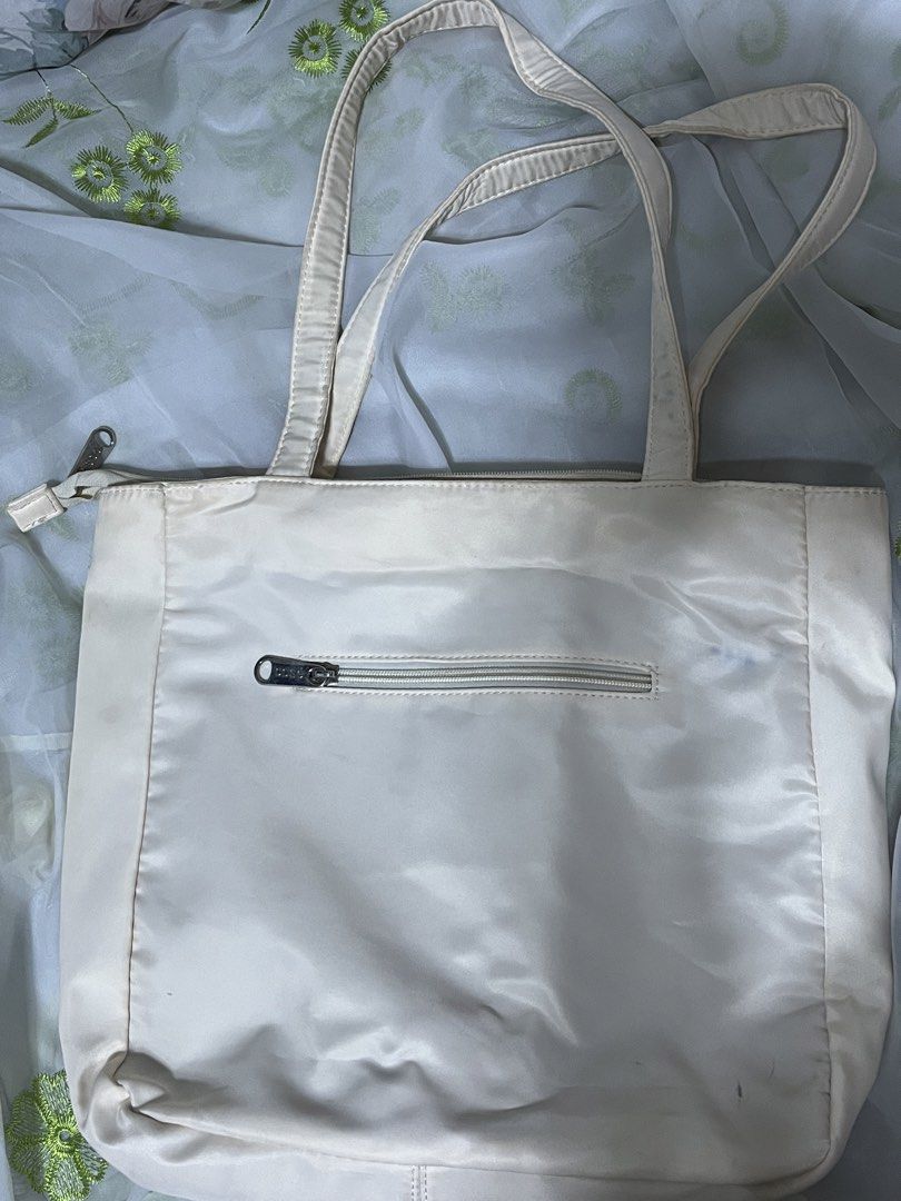 SALE COSE TOTE BAG (Category: Tote Bags) located in Cavite. Submitted by thaliaprlvd (Listing ID 1464101289, Image 2). Description: .
