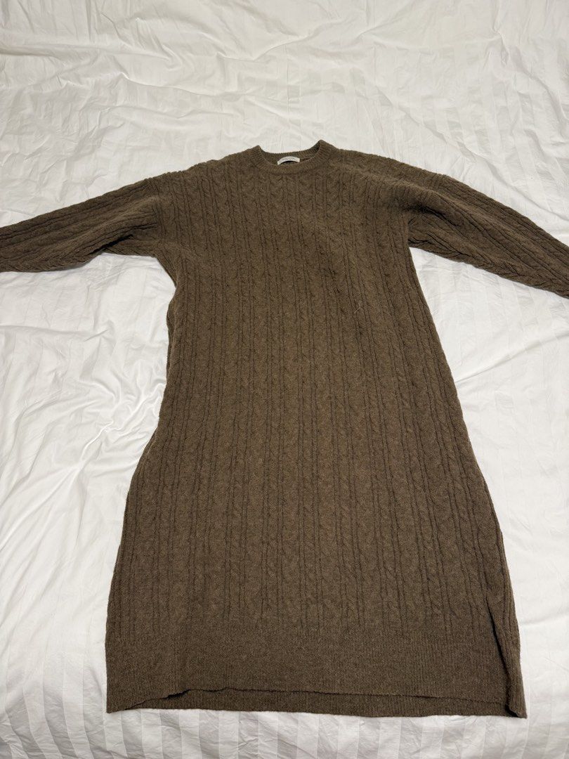 Cream & Brown Knit Sweater Dresses (Category: Dresses) located in Pasig City. Submitted by chcheezie (Listing ID 1463972736, Image 3). Description: -150 each - Two knit sweater dresses available: Cream V-neck and Brown Cable Knit. - Both feature long sleeves for warmth and style. - Versatile for layering or wearing on their own. - Comfortable and warm, ideal for cooler weather. - Perfect for casual outings and relaxed days..